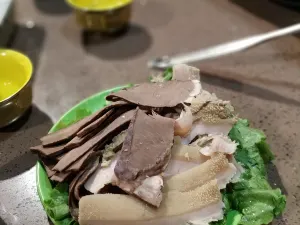 A Xi Tu Tao Yak Pot