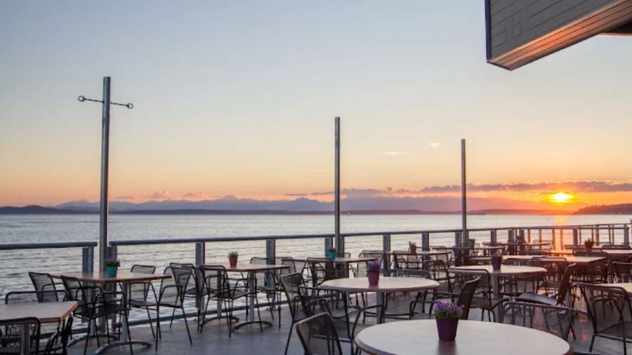 Ivar's Acres of Clams