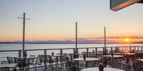 Ivar's Acres of Clams