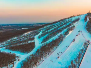 Changchun Temple Xiangshan Ski Resort