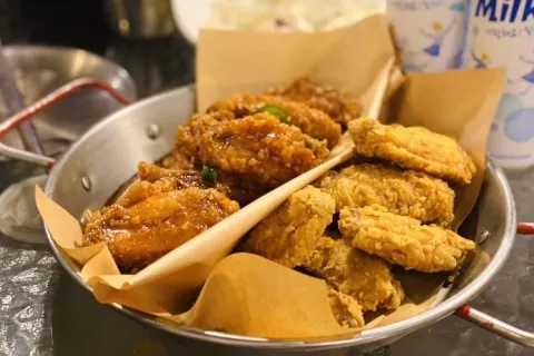 富樂滿韓國正宗炸雞韓國料理（虹泉路店）