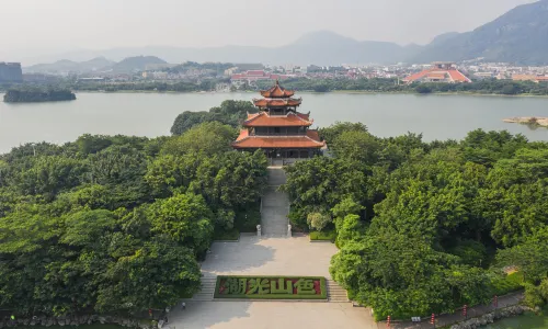 West Lake Park