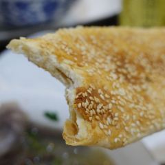 叶新小吃店(来凤小区总店) 여행 사진