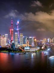 Huangpu River Cruise