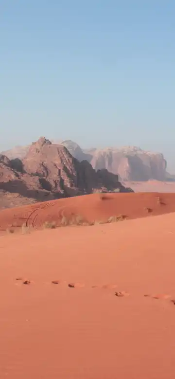 Hotels in Quairah District