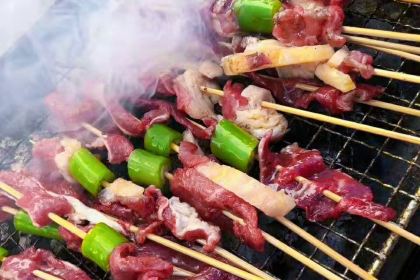 松潘久味牦牛肉汤锅