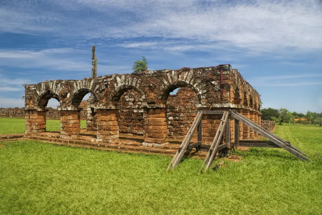 Espacio Urbano "Fundicion San Miguel周辺のホテル