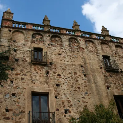 Hotels in der Nähe von Monumento a la hispanidad en Badajoz