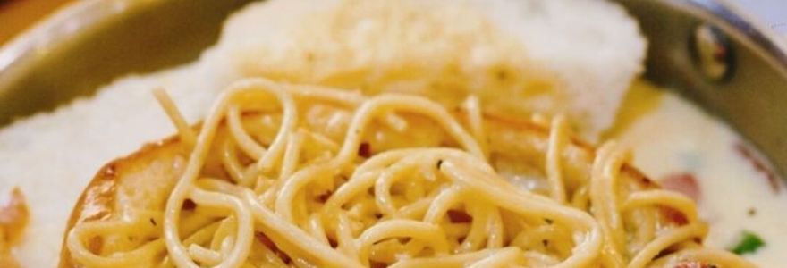 Pineapples Island Fresh Cuisine