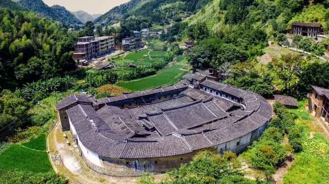 芳聯堡