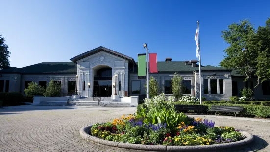 DuSable Black History Museum and Education Center