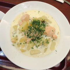 Cafe Esplanad User Photo