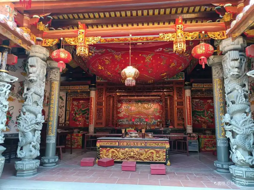 Hotels near Fenxing Temple