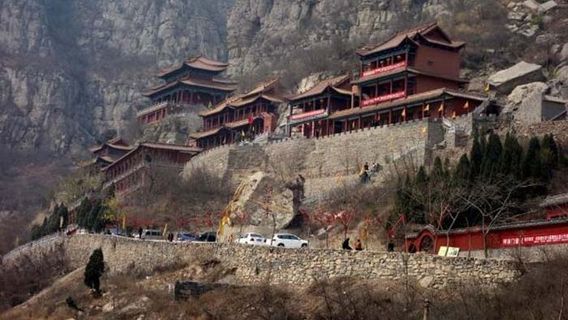 Chaoyang Xuankong Temple