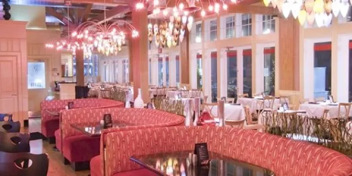 Willie G's Seafood & Steaks