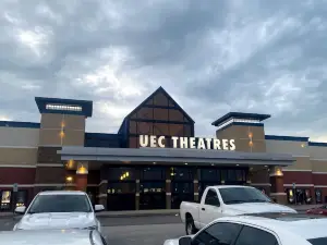 UEC Theaters 14