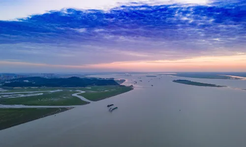 Dongting Lake Tourism and Resorts Zone
