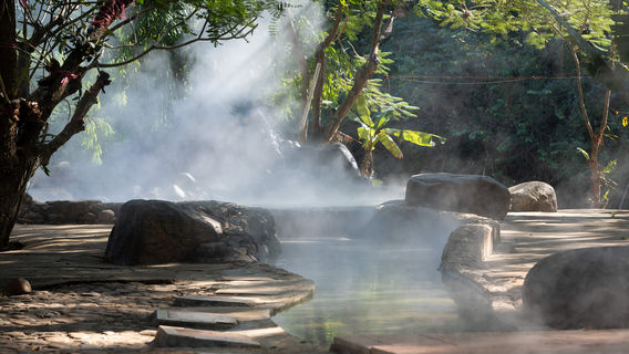 Mae Kachan Hot Spring