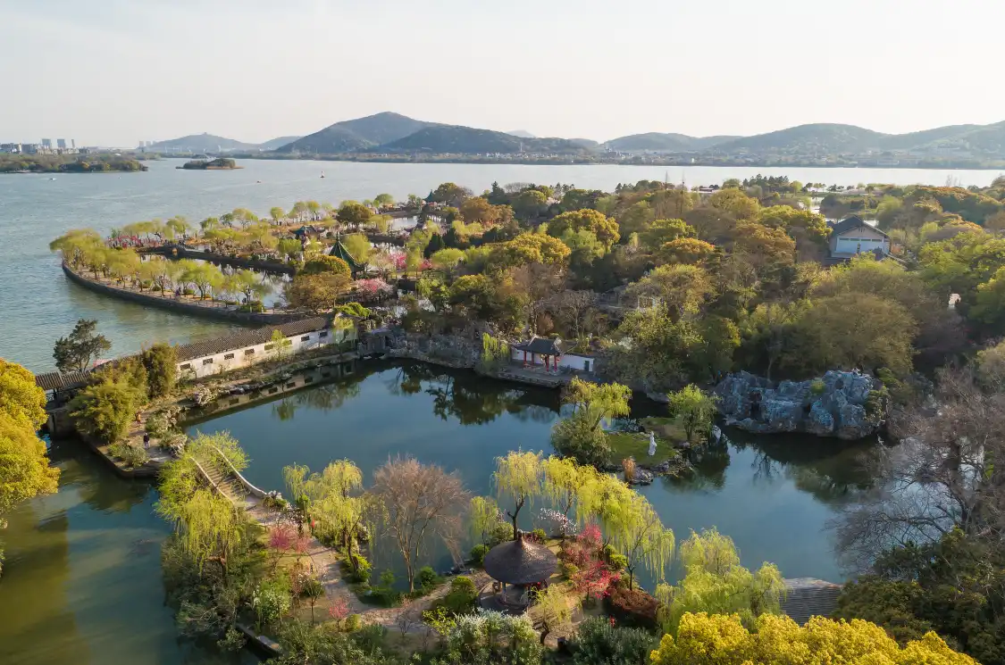 Hotels near Li Garden