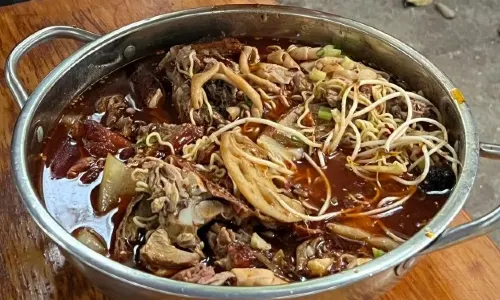 回味叔叔冒烤鸭(牛市口店)