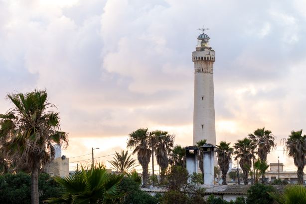منارة العنق