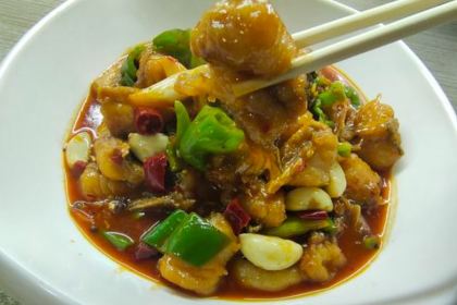 陈妈餐馆·宜昌肥鱼地方本土菜馆