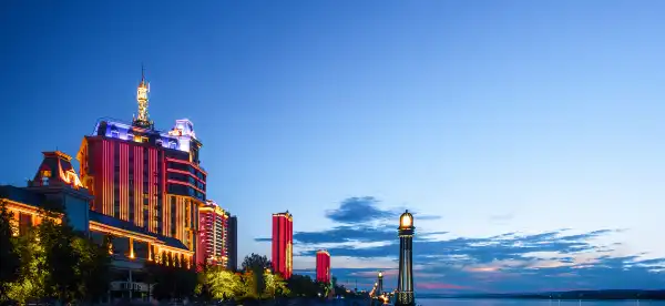 Hanting Properties in Heihe