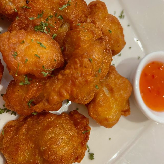 灣仔區旺中帶靜既Bistro