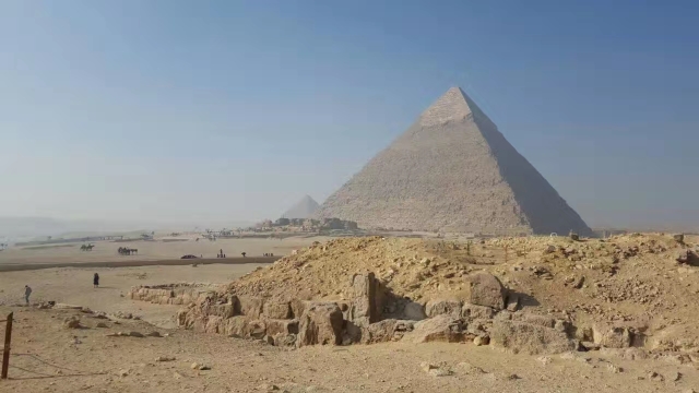 カフラー王のピラミッド Nazlet El Semman の旅行レビュー Trip Comトラベルガイド