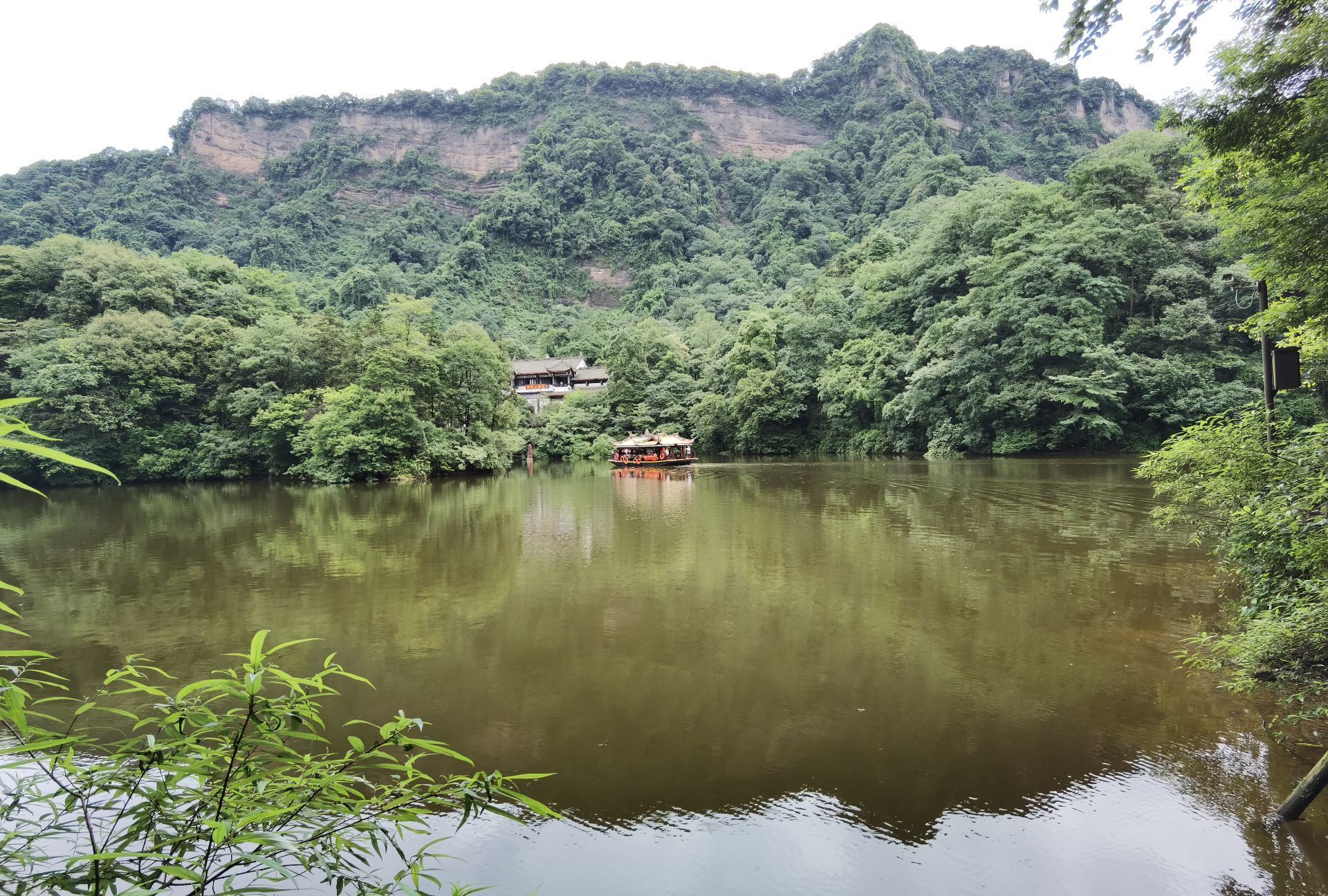 月城湖旅遊攻略指南 月城湖評論 月城湖附近推薦 Trip Com