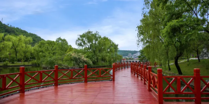 黃帝陵印池公園