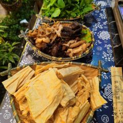 那年味道野生菌牦牛肉汤锅·火锅 User Photo