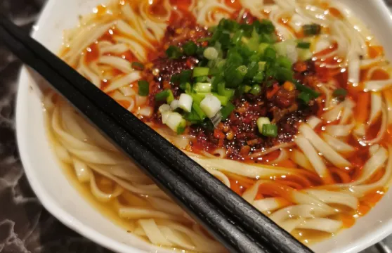 秀山特色牛肉麵