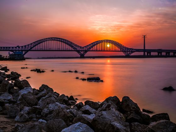 Jiujiang Changjiang Bridge