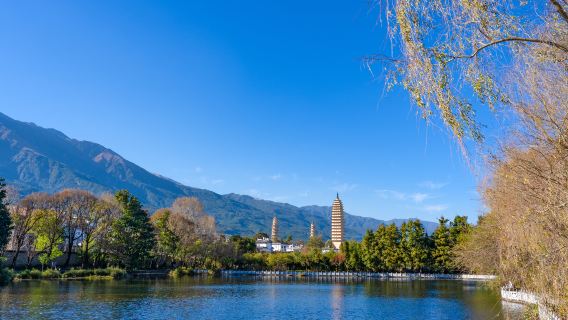 2-6人真純玩0自費小團大理崇聖寺三塔喜洲古鎮雙廊大遊船環海