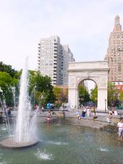 Washington Square Park