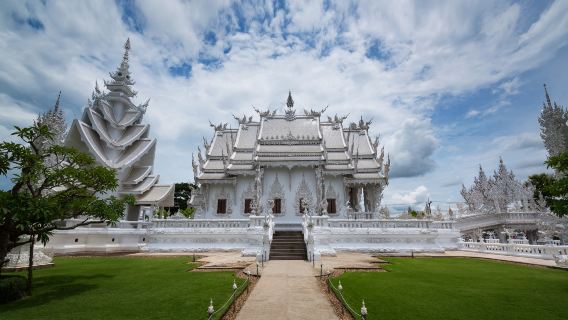 Chiang Rai 3 Temples + Golden Triangle Park 1-day tour[Private Small Group|Chinese guide|Minimum 2 people
