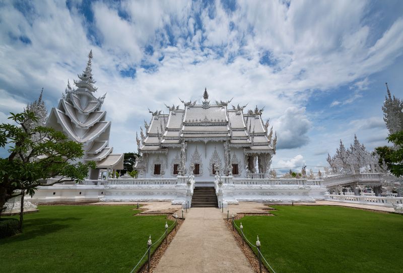 Wat Rong Khun - White Temple