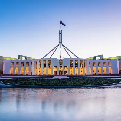 Авиабилеты Канберра Баку