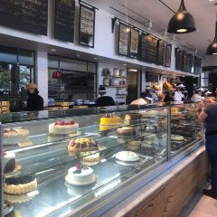 Porto's Bakery and Cafe ảnh của người dùng