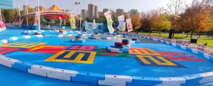 Madis Red Light Cultural Theme Park