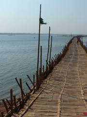 Ko Paen Bamboo Bridge