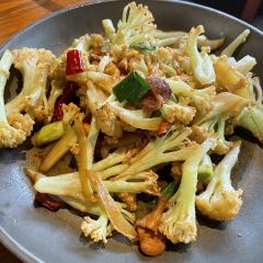 云雪丽丨古城口茶马古道文化特色餐厅 User Photo