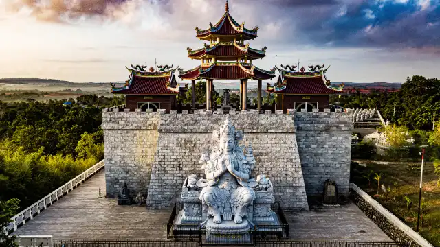 Hotels near 500 Lohan Temple