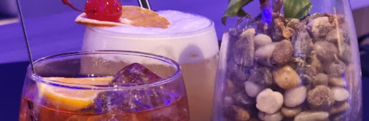 Straight Up Rooftop Bar at Seda Central Bloc Cebu