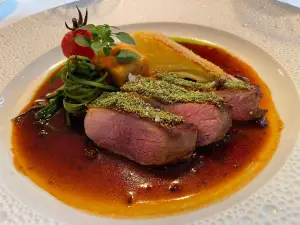 Erno's Bistro