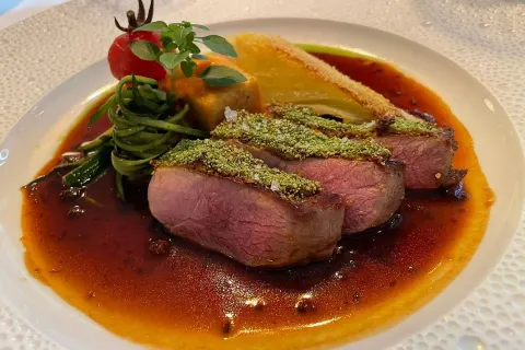 Erno's Bistro