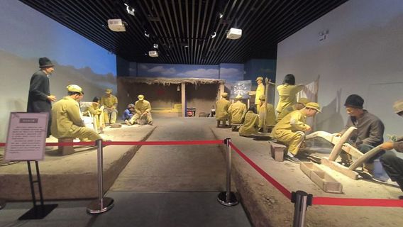 xin jiang tun ken li shi bo wu guan