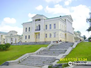 Park Usad'by Kharitonovykh-Rastorguyevykh