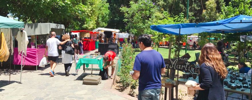 Feria de Artesanos de Villa de las Rosas